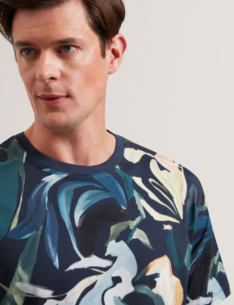 Ted Baker Almoi - Floral Print Pure Cotton T-shirt Oberteile Herren Schwarz | 573914-BRQ