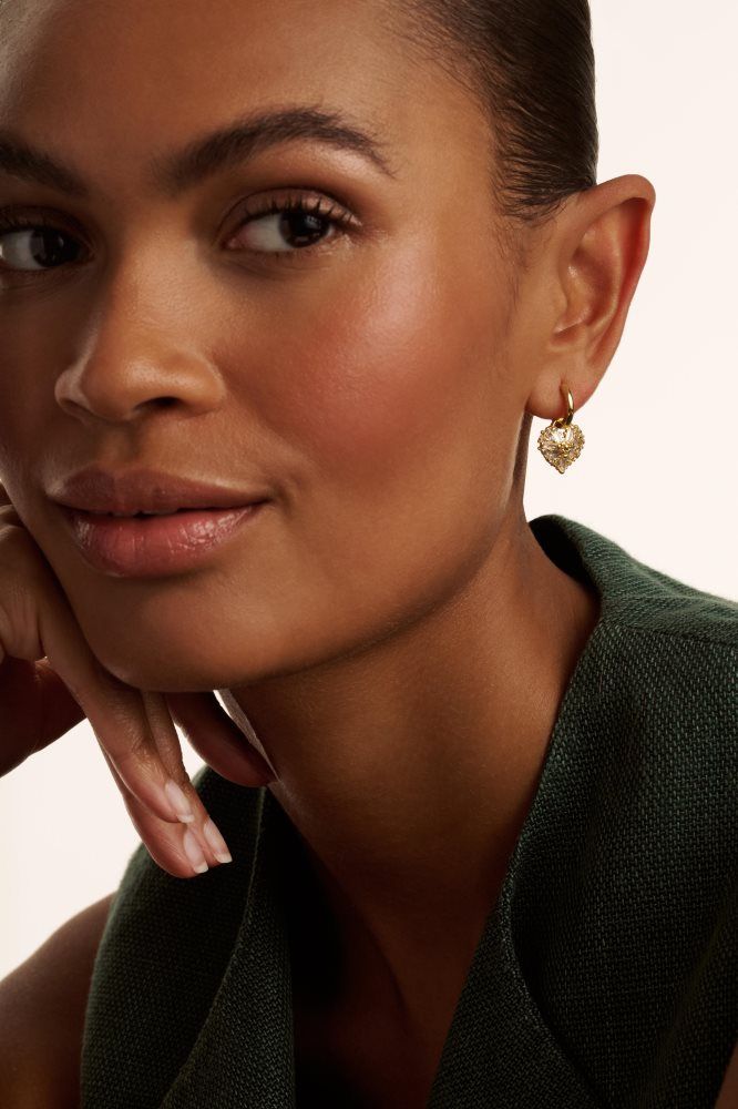 Ted Baker Cherise - Crystal Cluster Heart Pendant Hoop Earrings Schmuck Damen Gold | 925163-RJW