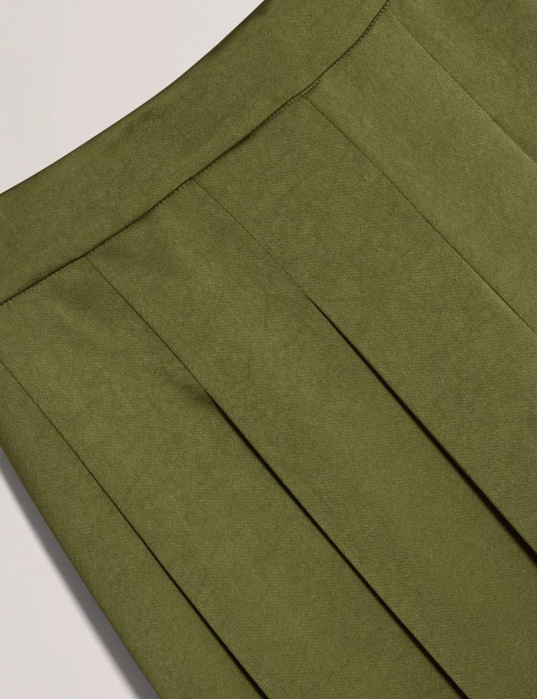 Ted Baker Duuva - Satin Box Pleat Wide Leg Trousers Kurze Hose Damen Grün | 830456-YSB