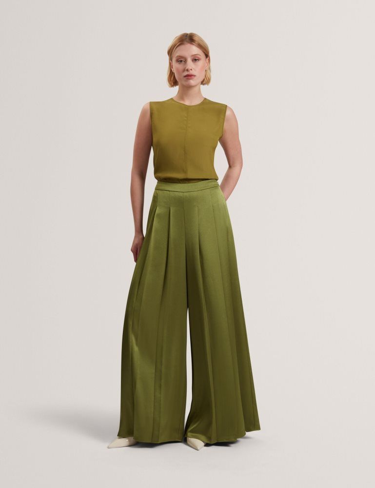 Ted Baker Duuva - Satin Box Pleat Wide Leg Trousers Kurze Hose Damen Grün | 830456-YSB
