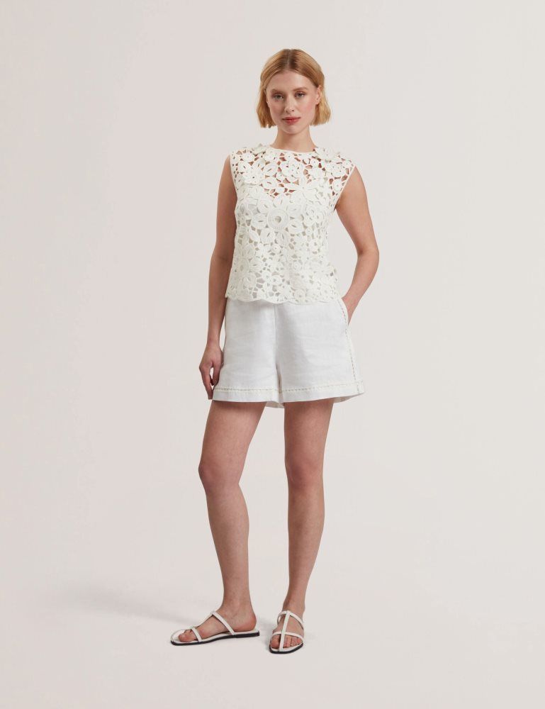 Ted Baker Joyyra - Floral Crochet Knit Sleeveless Top T-shirts Damen Weiß | 941865-YXL