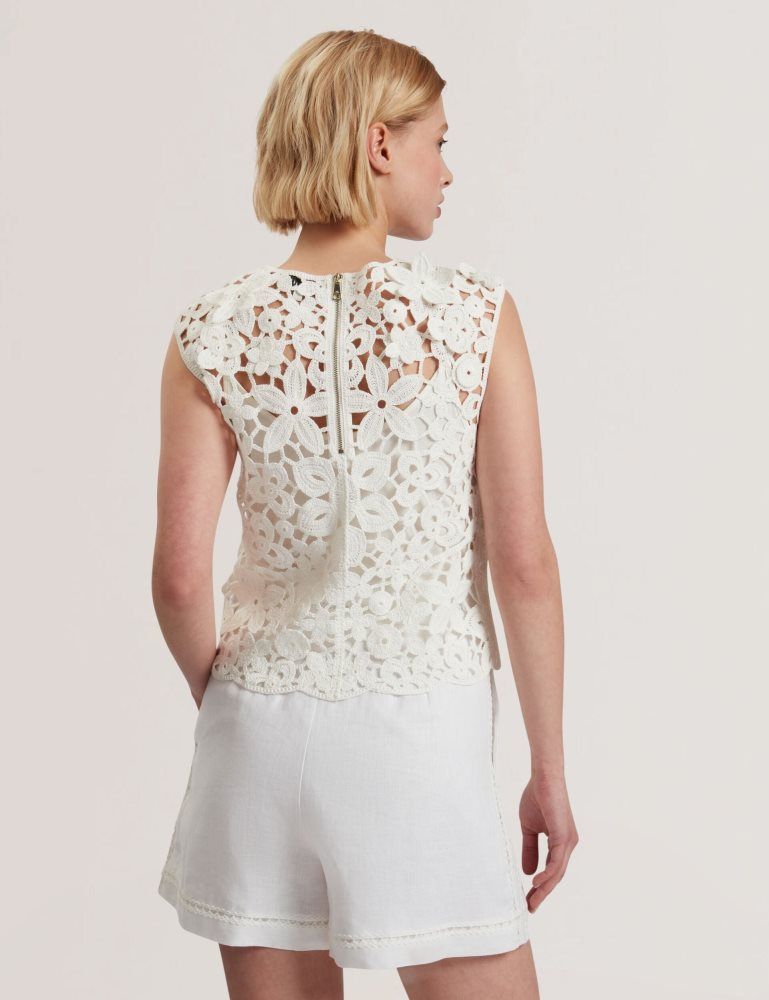 Ted Baker Joyyra - Floral Crochet Knit Sleeveless Top T-shirts Damen Weiß | 941865-YXL
