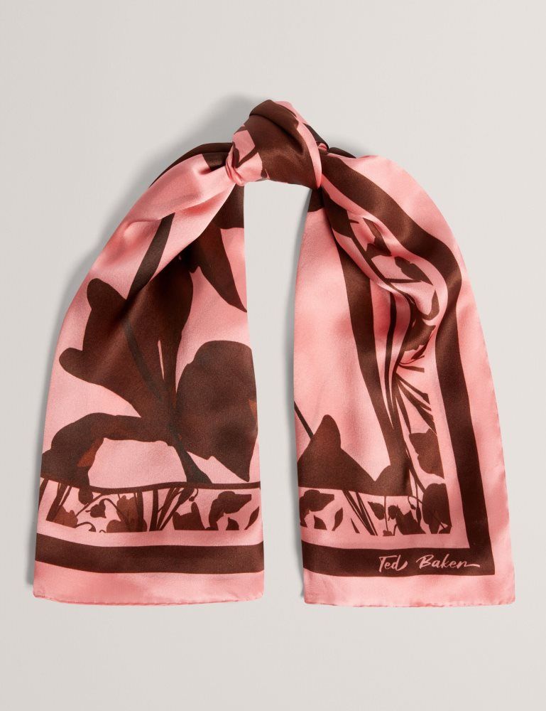 Ted Baker Kelyyii - Printed Two-tone Square Silk Scarf Hats, Gloves & Scarves Damen Rosa | 016893-DCH