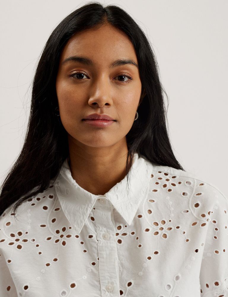 Ted Baker Kilkis - Broderie Cropped Shirt T-shirts Damen Weiß | 536849-TDI