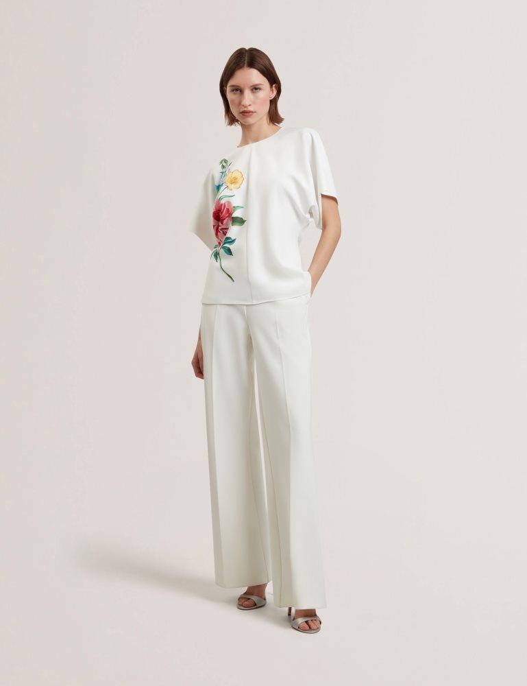 Ted Baker Lahnaa - Floral Graphic Short Sleeve Hourglass Top T-shirts Damen Weiß | 935014-ZCG