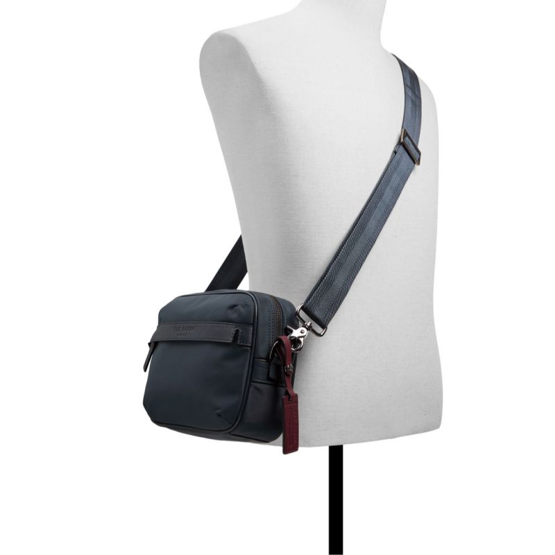 Ted Baker Roman - Nylon Leather Detail Crossbody Bag Dokumententaschen Herren Navy | 261804-XPJ