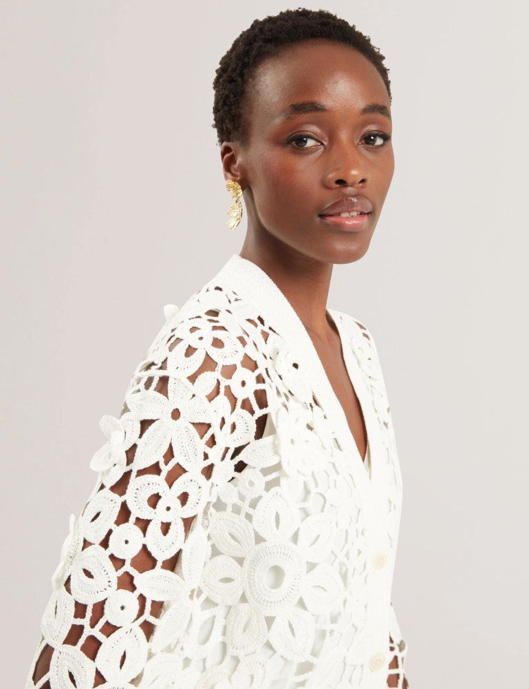 Ted Baker Tarli - Crochet Open Knit Longline Cardigan T-shirts Damen Weiß | 319284-MSP