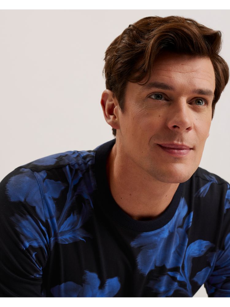 Ted Baker Vendis - Contrast Floral Print Cotton T-shirt Oberteile Herren Navy | 631509-UPY