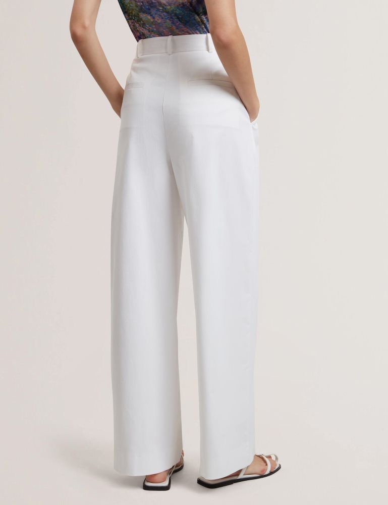 Ted Baker Zozia - Pleated High Waist Wide Leg Trousers Kurze Hose Damen Weiß | 795418-OXN